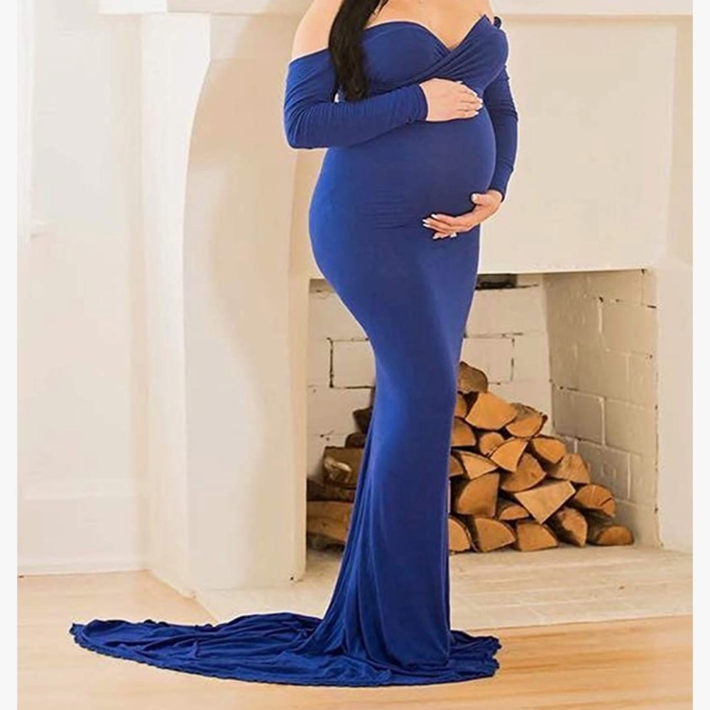 Fitted Maternity Gown Long Sleeve
